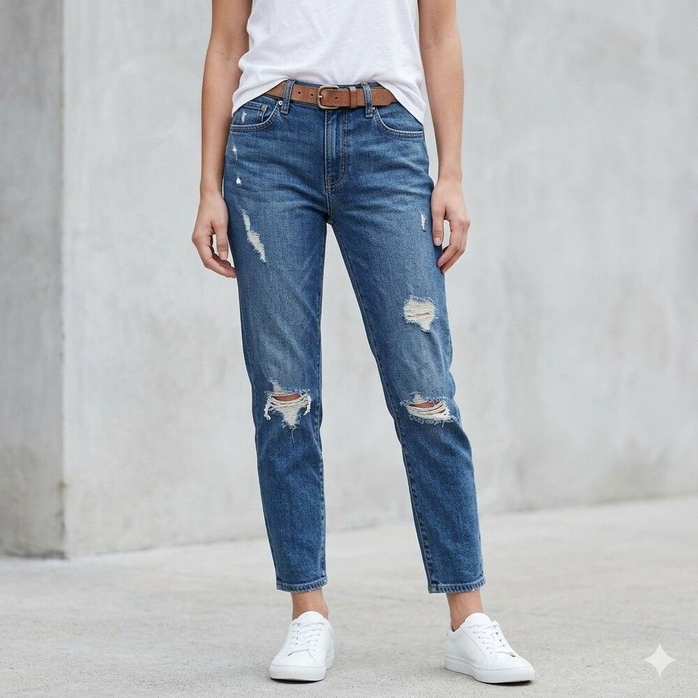 GAP Best Girlfriend Distressed Jeans Womens 26 Med Blue Denim Mid-Rise Zip-Fly